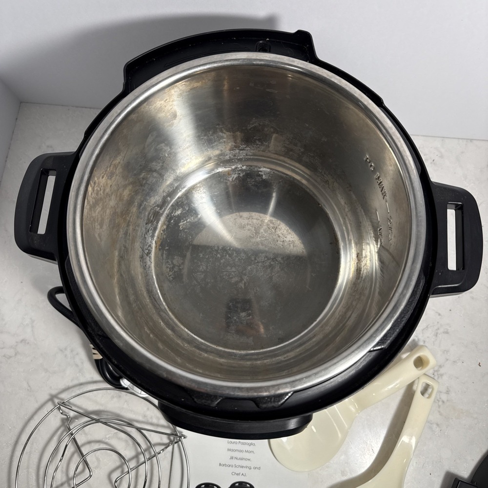 Instant Pot Pressure Cooker DUO Plus 60 Electric 6 Qt Stainless - Picture 7 of 10